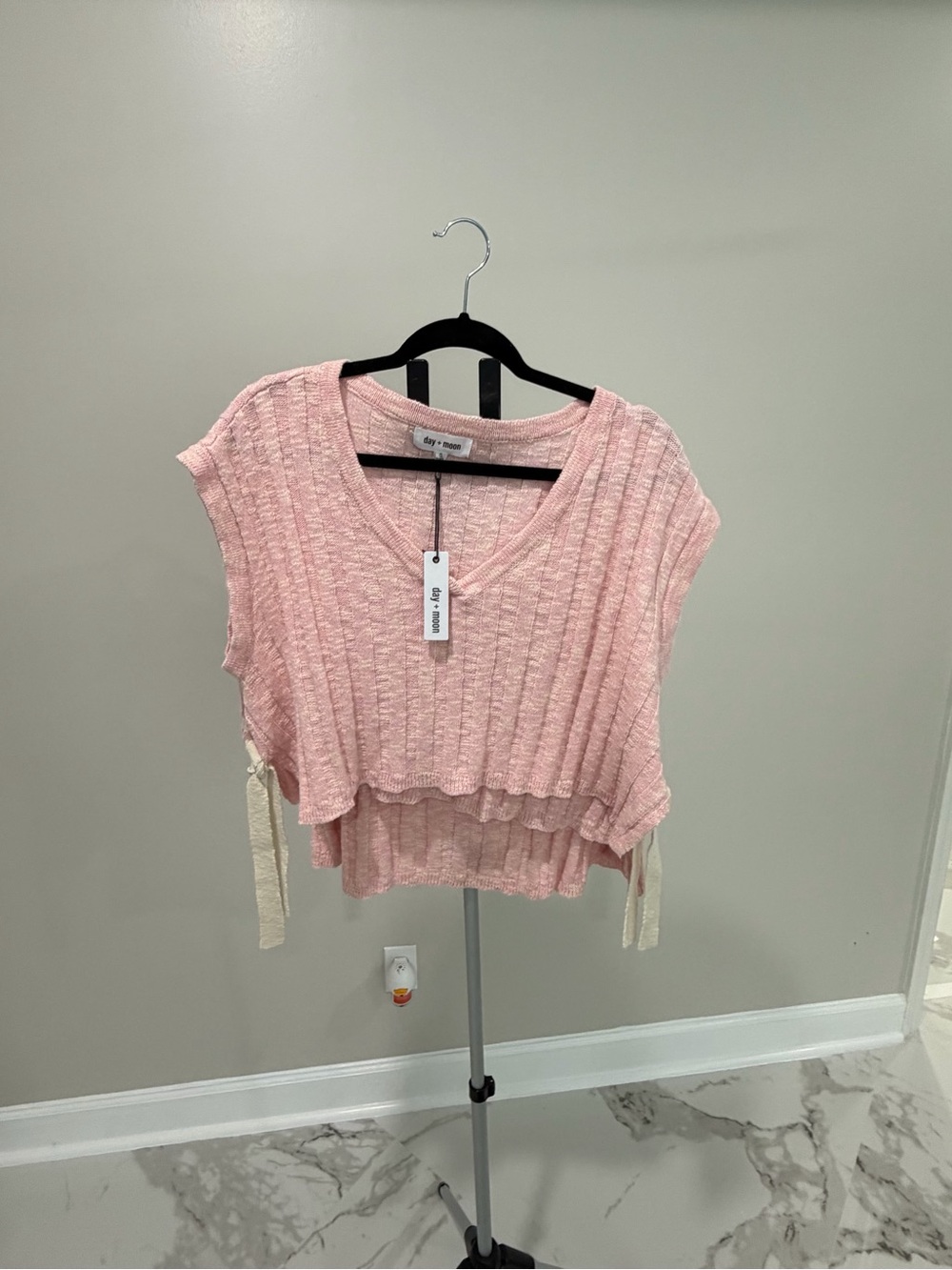 Ribbed V-Neck Pink top and skirt. 2 pieces.